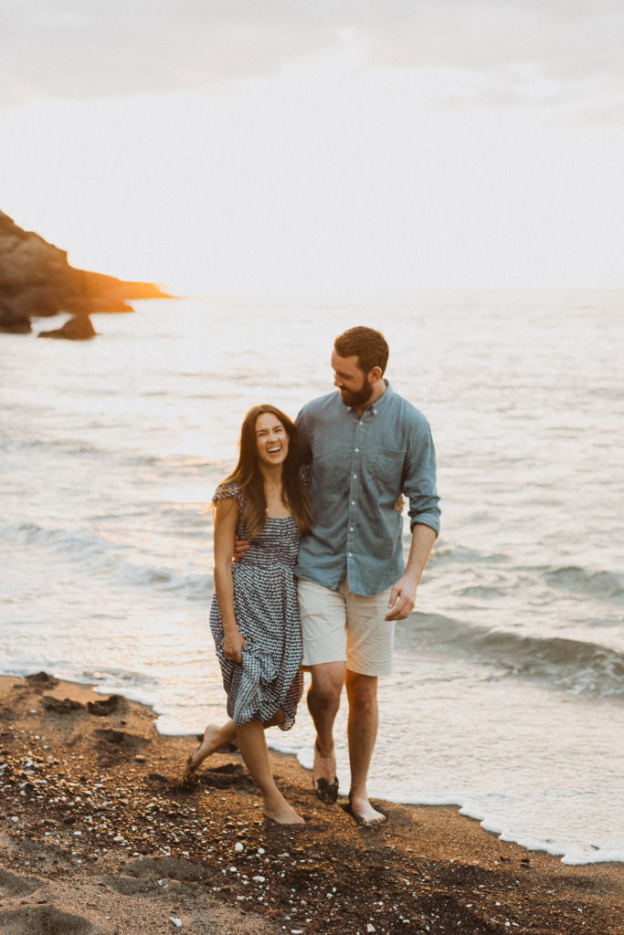 maui photographer sunset couple photos 