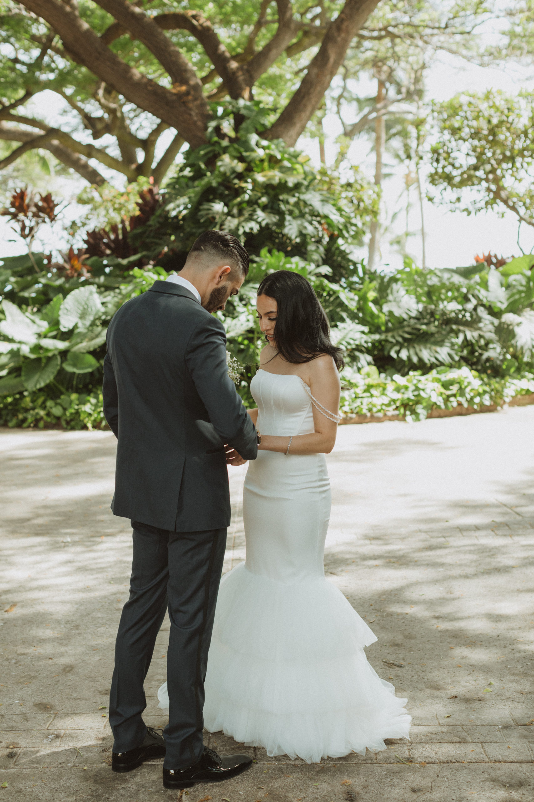 moments before wedding ceremony