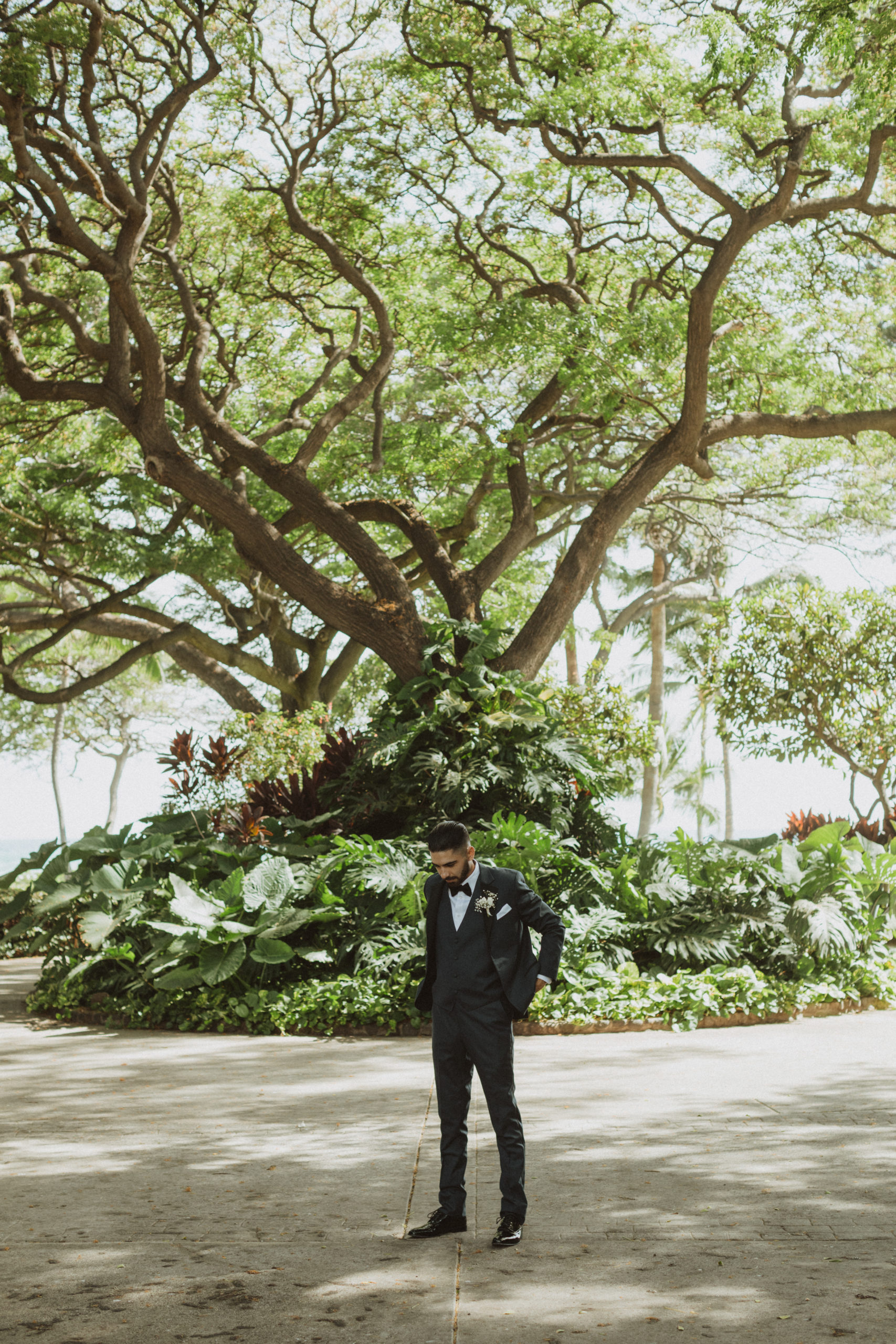 groom, first looks